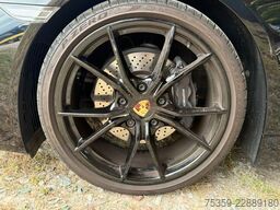 PORSCHE 718 Chrono/Navi/Sitzbelü/Bose/Leder/PDK