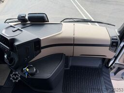 MERCEDES-BENZ Actros Gigaspace 1848 4x4 HAD Hydro. RETARDER