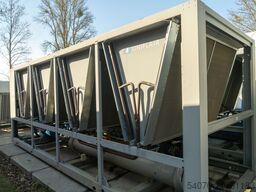 Used Industrial chiller Uniflair BREC2202A 503 kW