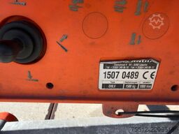 Mercedes-Benz Antos 1930 / Euro 6 / Tail Lift / TUV: 11-2027 ...