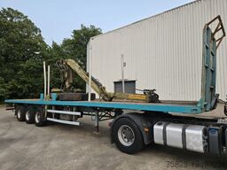 TRAILOR mit Holzkran Loglift 81 / BLATT gefedert