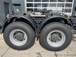 Mercedes-Benz Arocs 4058 AS 6x6 Tractor Head 180T Push Pull E...
