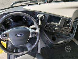 Ford F-Max 500 LowDeck