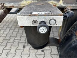 Desot 20FT/30FT ADR-Chassis, Liftachse, Heckbundig, 2...