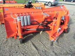  nr. 3153 diverse sneeuwschuiven