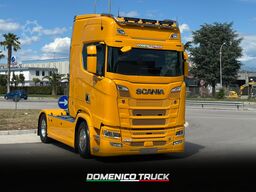 SCANIA 590S  FULL PNEUMATIC 2+2  