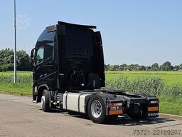 VOLVO FH 460 4x2 2x Tank