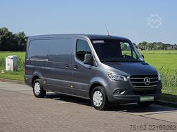 MERCEDES-BENZ SPRINTER 319 Mbux LED 2XZijdeur!