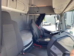 Renault T520 Comfort / 6x2/4 / Steering Axle / Hub Redu...
