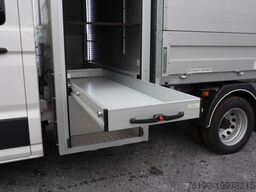 VOLKSWAGEN Crafter 55 Doka Kipper + Kran (Fa. Schoon) *AHK