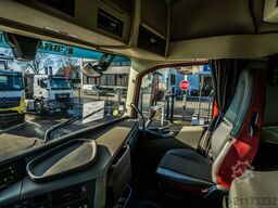 Kreuzmayr Maschinenbau GmbH Kreuzmayr Maschinenbau GmbH Kreuzmayr Maschinenbau GmbH