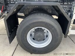 Mercedes-Benz Arocs 2136 A 4x4 Fuel Tank Truck (2 units)