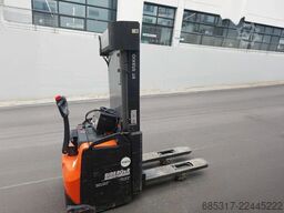 Toyota SWE160L