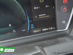 VOLVO FH 460 Globetrotter XL i-Save SideSkirts