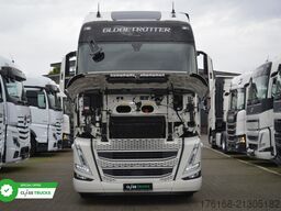 VOLVO FH 460 Globetrotter XL i-Save SideSkirts