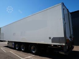 H.T.F. 3 Axle frigo trailer Carrier Vector 1850
