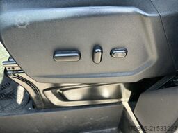 Ford Transit 2.0 TDCI Trend RWD / Box / Loadlift / F...