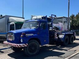 TATRA Tatra 148 6x6