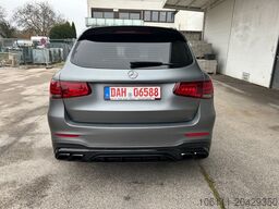 MERCEDES-BENZ GLC 63 AMG 4Matic Burmester Head-Up Panorama