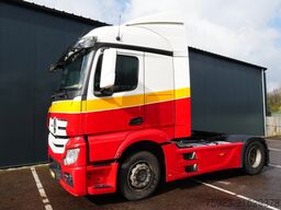 Mercedes-Benz Actros 1942 tractor unit