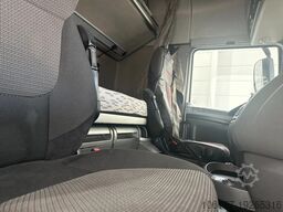 DAF XF 106.460 SPACECAB