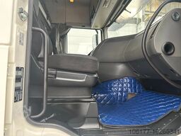 DAF XF 460 SPACECAB /STANDAIRCO