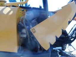 Volvo EC 55C mit POWERTILT