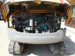 Volvo EC 55C mit POWERTILT