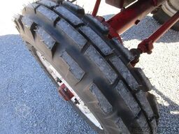 RENAULT SUPER 6 -R7050- 4xNeu Bereift+mit Anhänger*