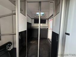 MERCEDES-BENZ SODIAK HORSE 2 Pferde Luxus Sprinter