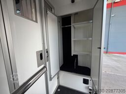MERCEDES-BENZ SODIAK HORSE 2 Pferde Luxus Sprinter