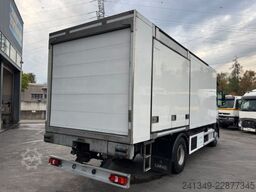 MERCEDES-BENZ Antos 1843 4x2 Kühler
