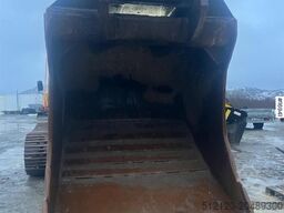 MB Crusher crushing bucket w/ G90 attachment