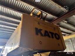 Kato KR-20 Mobile Crane