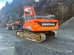 Doosan Dx300lc-5 Gravemaskin m/ rototilt og pusseskuffe