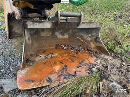 Volvo ECR58D Tracked Excavator with Tilt and Bucket