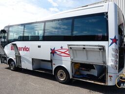 ISUZU Turquoise EURO 6, 30 Sitzplätze, 6 Stände