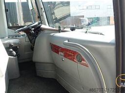 ISUZU Turquoise EURO 6, 30 Sitzplätze, 6 Stände