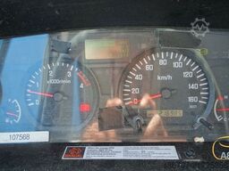 ISUZU Turquoise EURO 6, 30 Sitzplätze, 6 Stände