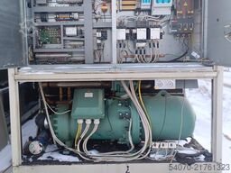 Used Industrial chiller Emerson FQ4-086 810 kw