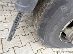 SCANIA P380   EURO 5 DAZU SCHEUWIMMER FT1119 ZENTRALACHSANHäNGER