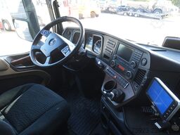 Mercedes-Benz Actros 3351 6x4 tractor unit 360.700km