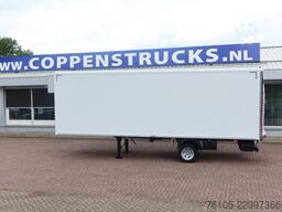 Veldhuizen P 47-3. Gesloten + Dhollandia 1.000 kg