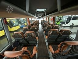 MAN R09 Lion´s Coach C