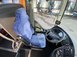 Mercedes-Benz Tourismo RHD
