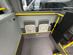 MERCEDES-BENZ eSprinter 400 KM Reichweite 15+20 Linie