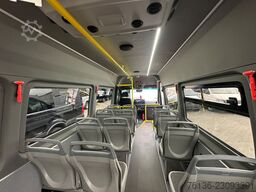 MERCEDES-BENZ eSprinter 400 KM Reichweite 15+20 Linie
