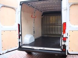 FIAT Ducato 35 L2H2 180  Automatik Kamera Navi
