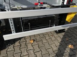 Möslein BDF Tandem- BDF- Wechselanhänger mit Ladebordwand