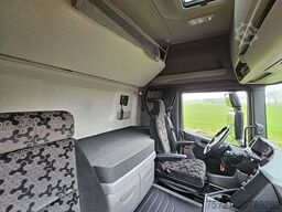 SCANIA R460
